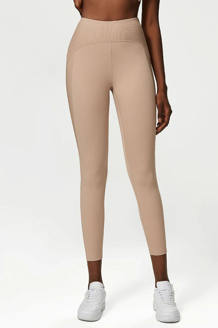 Legging Feminina Fit Diamonds Essential — Cintura Alta, Tecido Buttery Soft e Compressão Leve