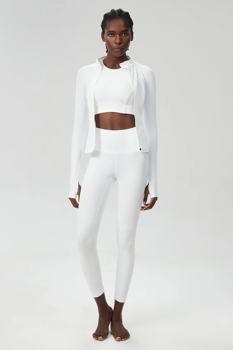 Conjunto Fitness Diamond Ribbed 3 Peças Top Cropped, Legging Anatômica e Blusa de Manga Longa