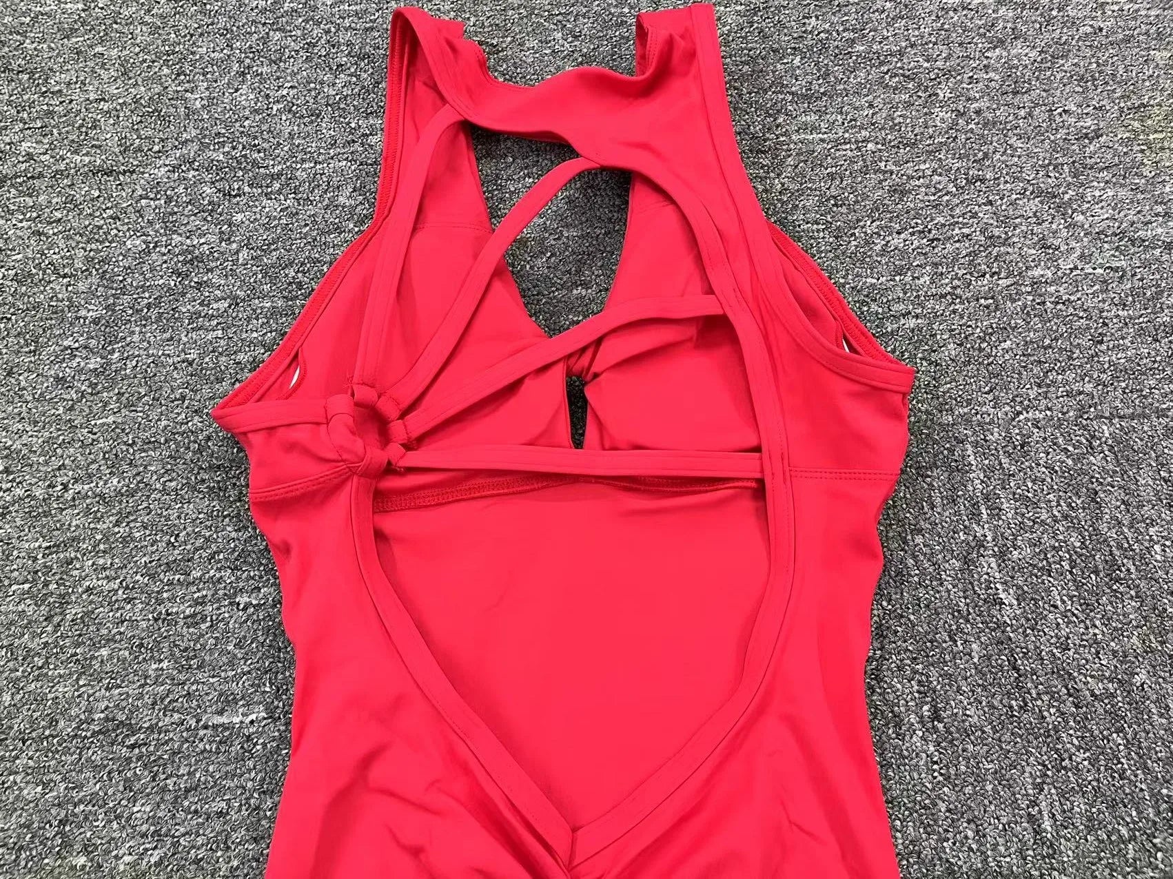 Macacão Fitness Feminino Sem Manga Costas Abertas – One Piece Yoga | Fit Diamond