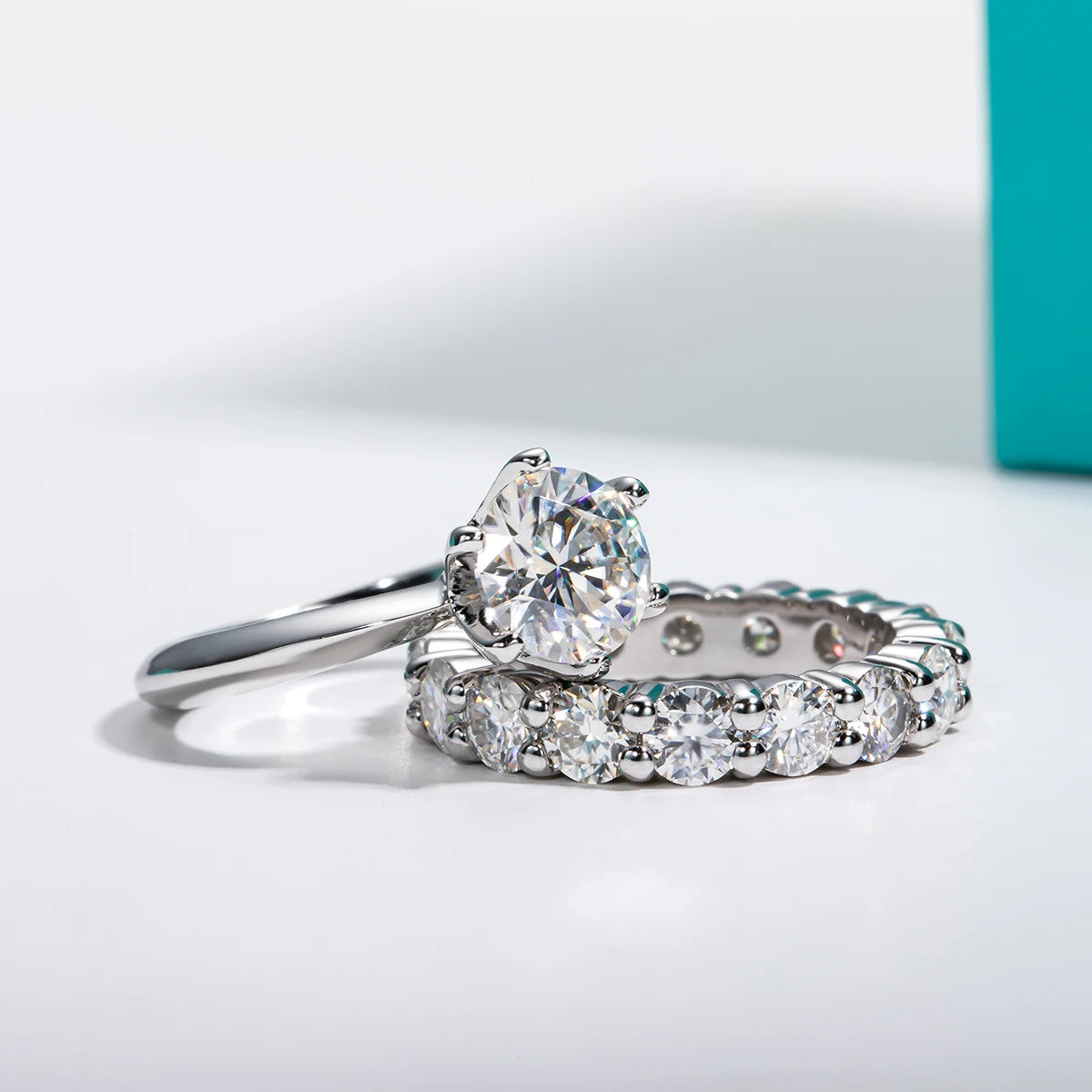 Leve 2 Pague 1 - Conjunto de Anéis Moissanita D Color 2ct – Solitário de Noivado e Aliança Eternity em Prata 925