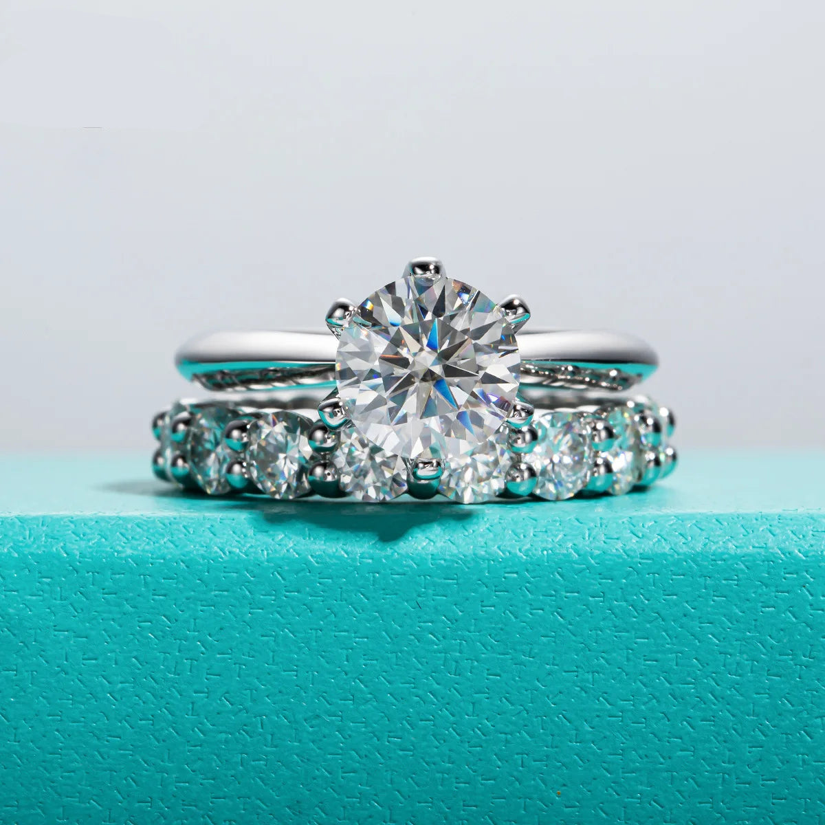 Leve 2 Pague 1 - Conjunto de Anéis Moissanita D Color 2ct – Solitário de Noivado e Aliança Eternity em Prata 925