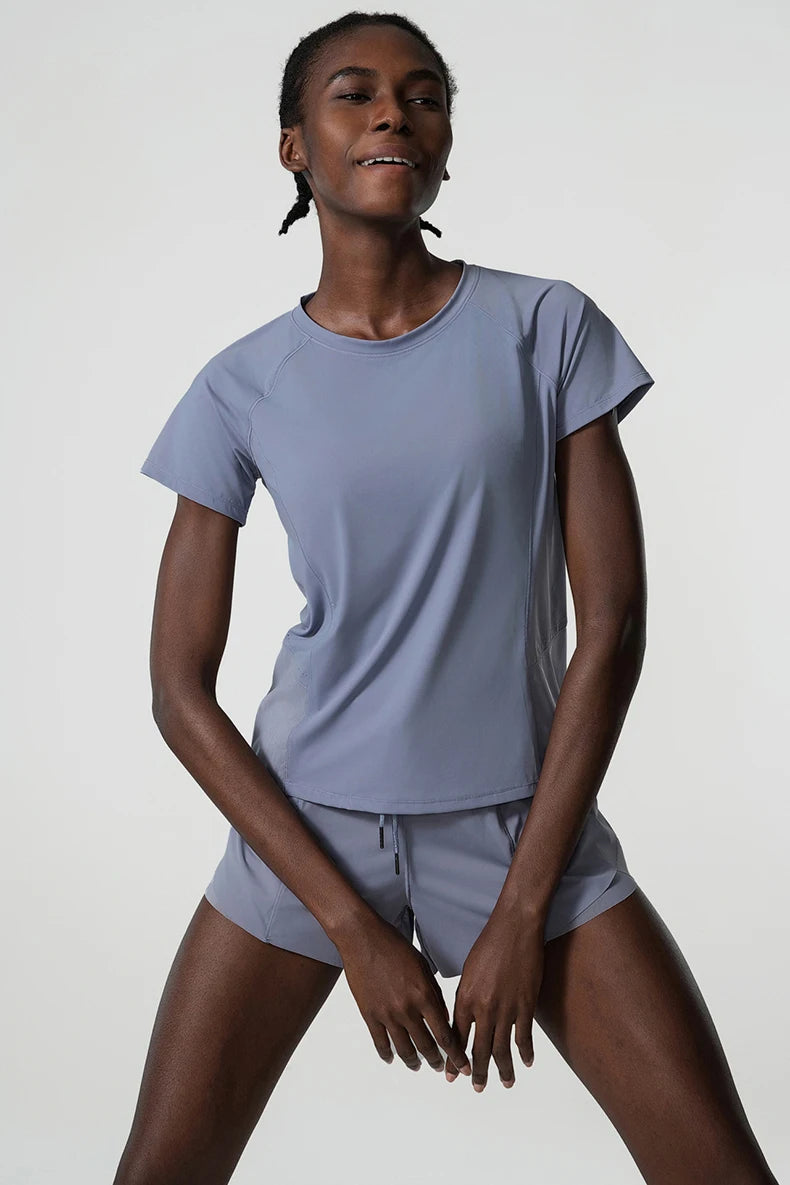 Conjunto Fitness Feminino 2 Peças Fit Diamond – Summer Loose Shorts + Blusa