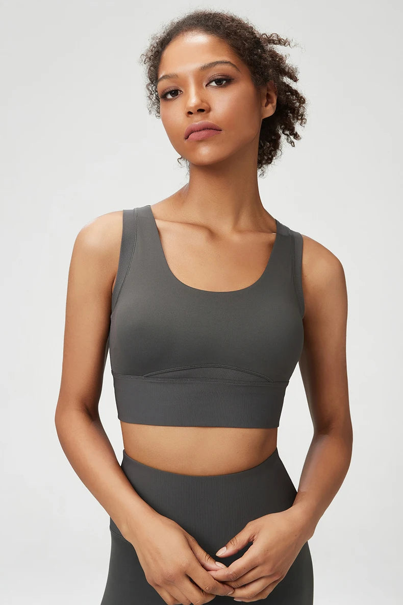 Top Fit Diamond Round Neck Crop Bra Conforto, Praticidade e Estilo Minimalista
