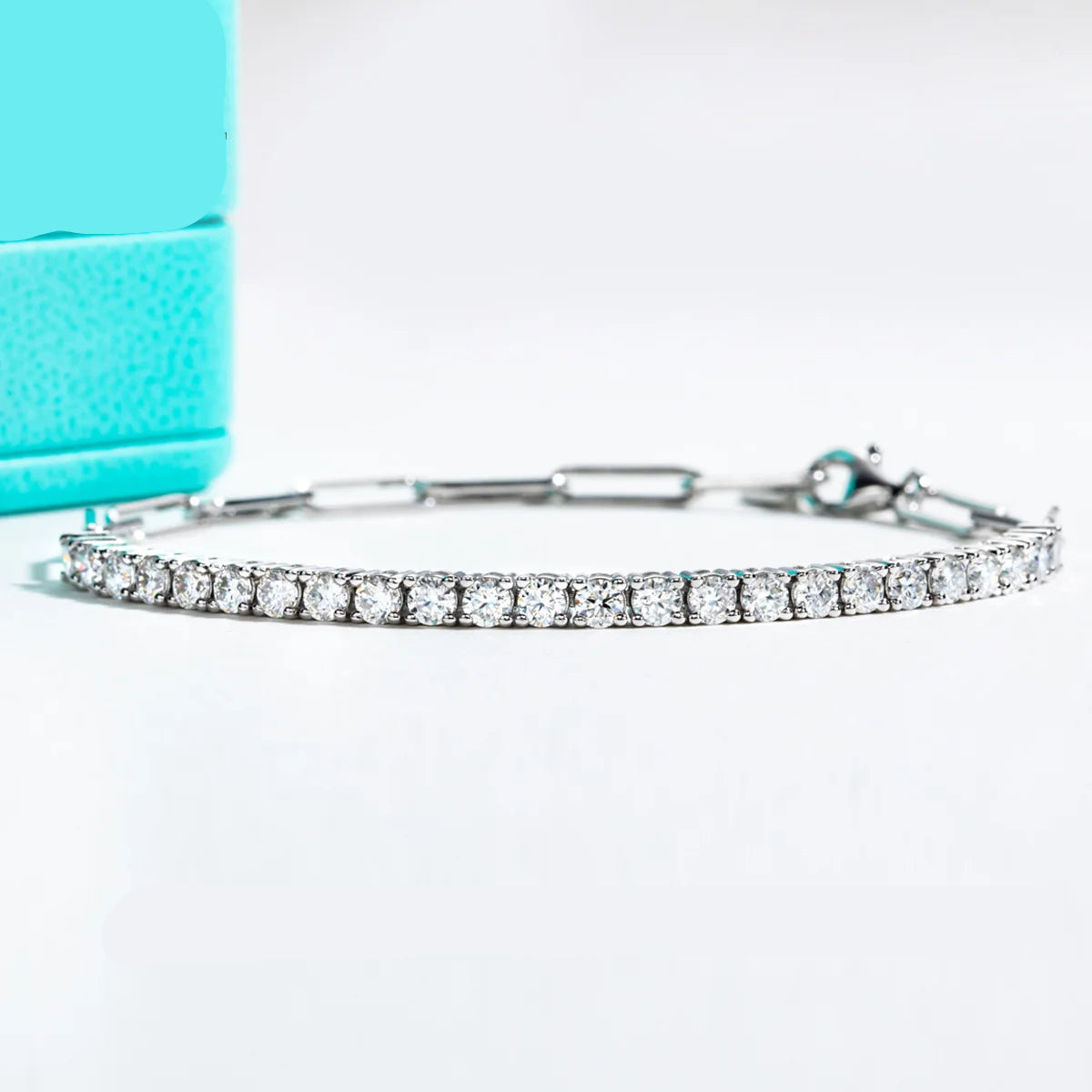 Pulseira Riviera Tennis de Moissanitas 3mm D Color em Prata 925 com Banho de Ouro 18K – Ajustável