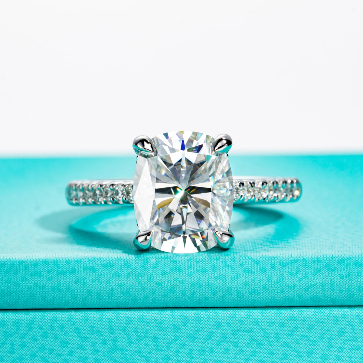 Anel de Noivado Moissanita Cushion Cut 5ct em Prata 925