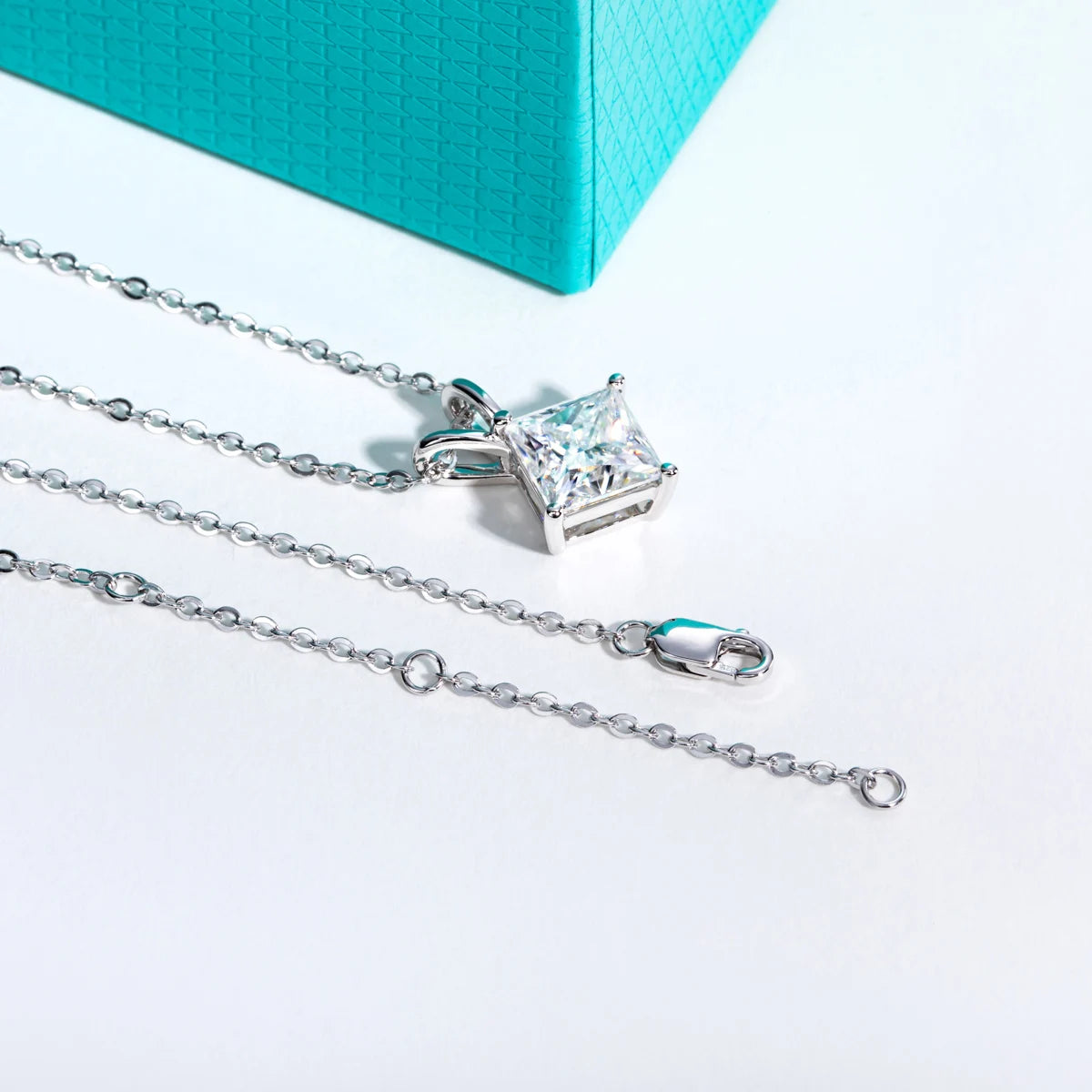 Colar Solitário Moissanita Princess Cut D Color 2ct/3ct/4ct/5ct em Prata 925