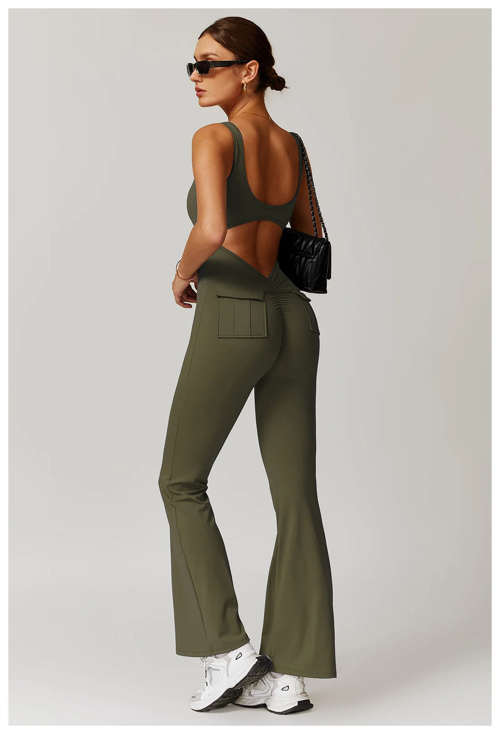 Macacão Fitness Feminino Decote V nas Costas com Bolsos – One Piece | Fit Diamond