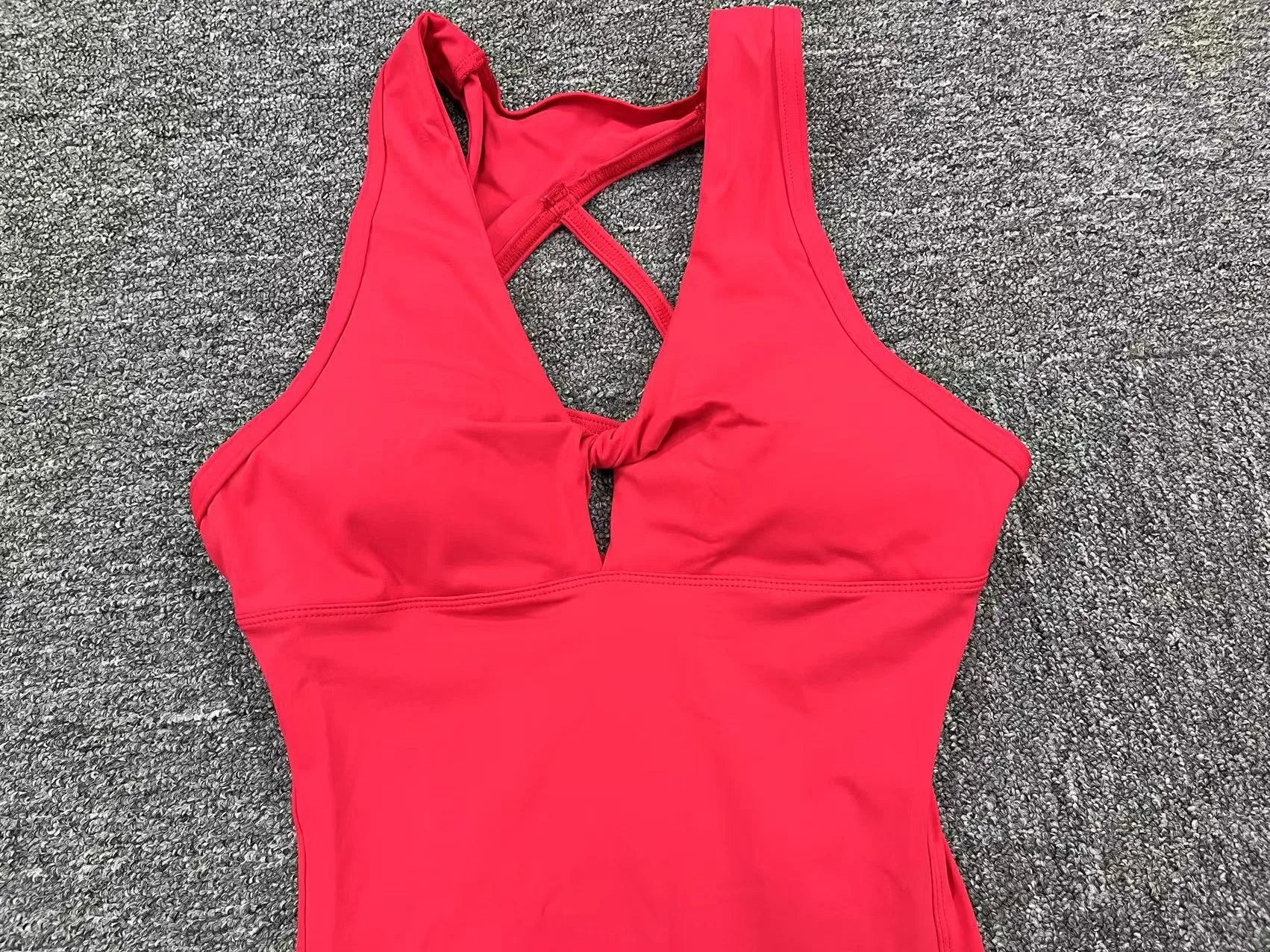 Macacão Fitness Feminino Sem Manga Costas Abertas – One Piece Yoga | Fit Diamond