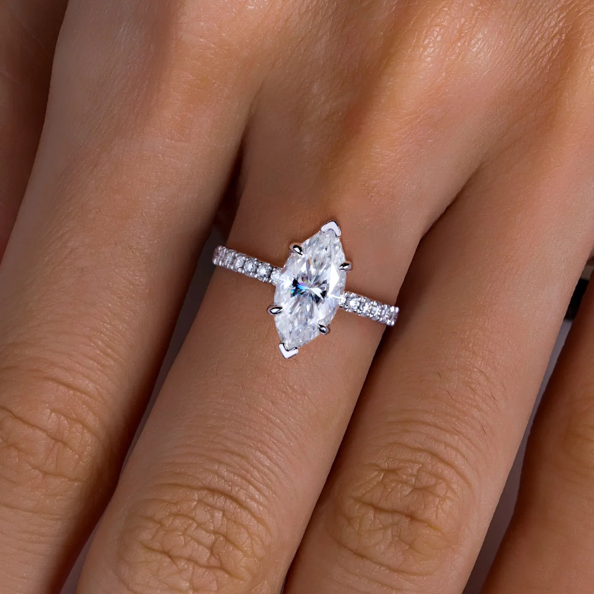 Anel de Noivado com Moissanita Marquise 3ct em Prata 925 – Cor D VVS1, Clássico de Luxo Feminino