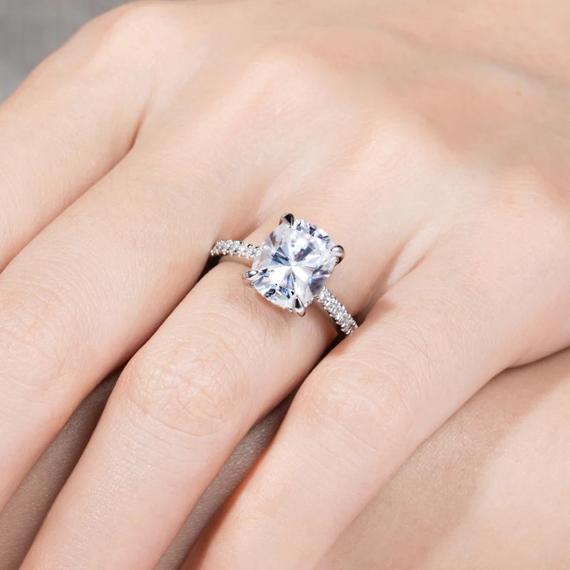 Anel de Noivado Moissanita Cushion Cut 5ct em Prata 925