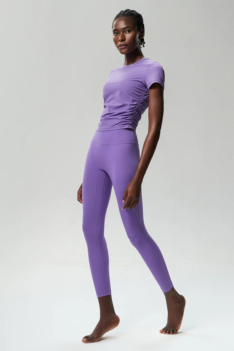 Conjunto Fitness Diamond Quick Dry 2 Peças Camiseta Cropped + Calça Legging - Leveza, Estilo e Praticidade