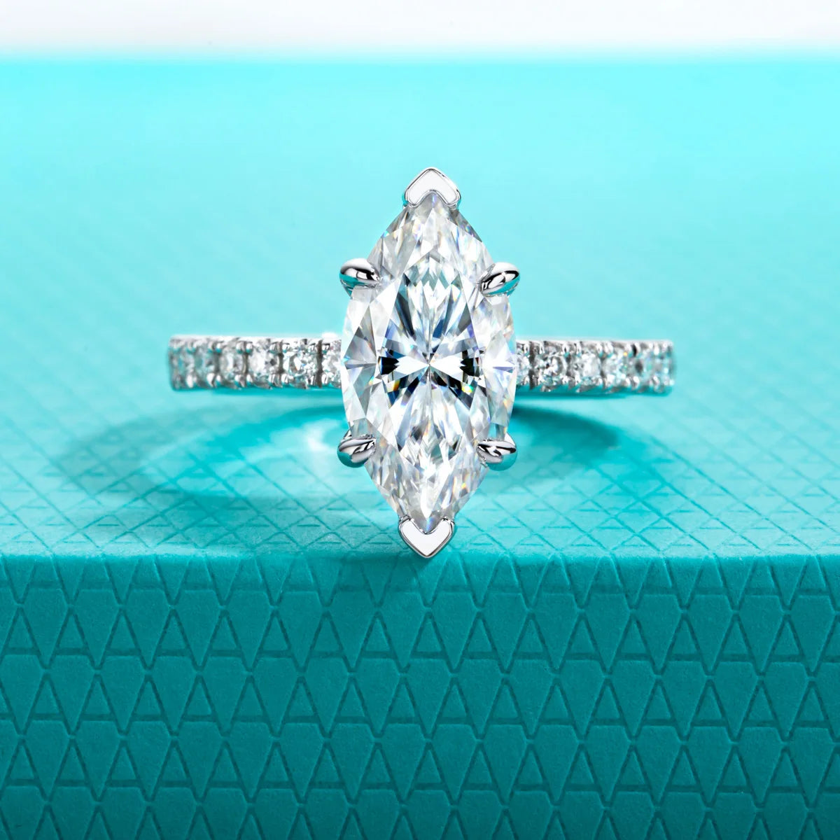 Anel de Noivado com Moissanita Marquise 3ct em Prata 925 – Cor D VVS1, Clássico de Luxo Feminino