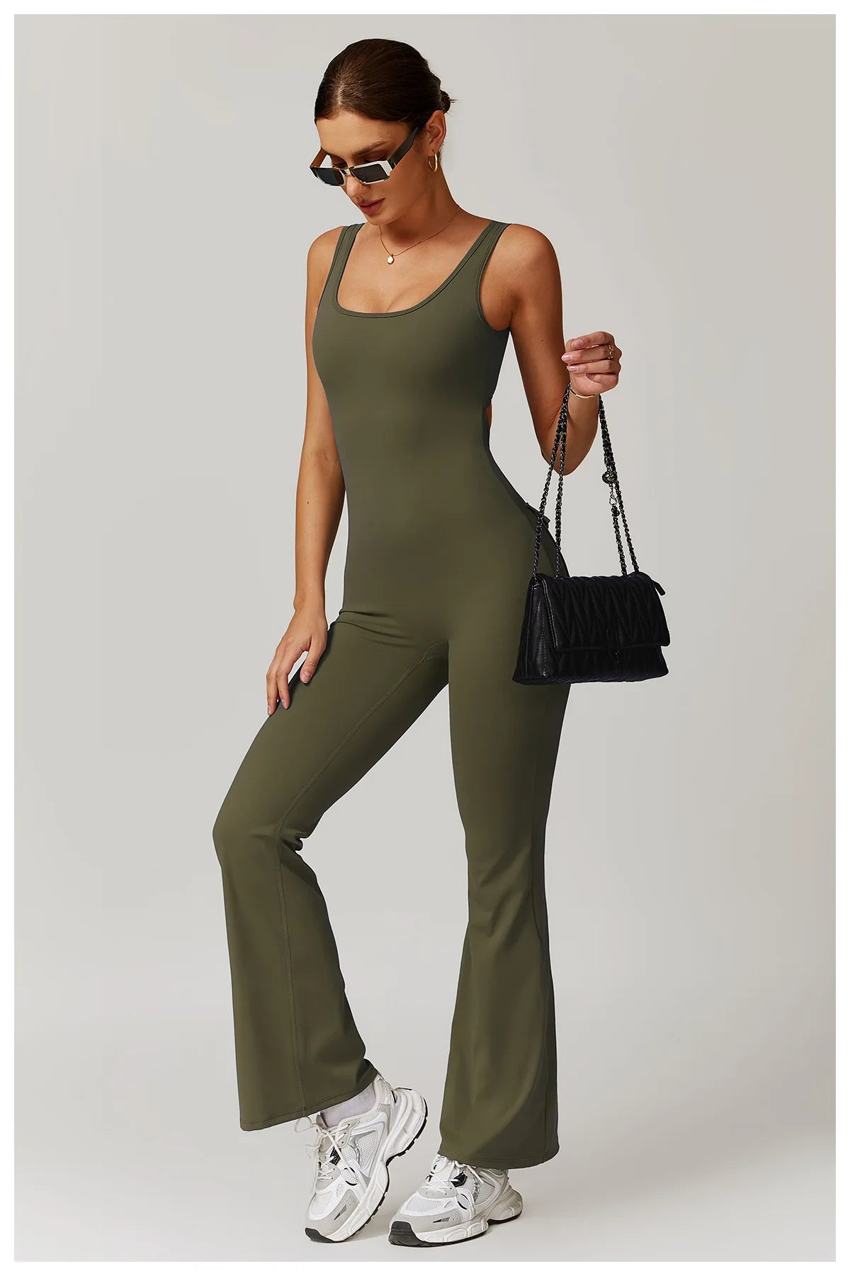 Macacão Fitness Feminino Decote V nas Costas com Bolsos – One Piece | Fit Diamond