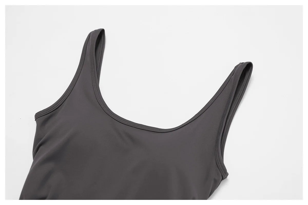 Macacão Fitness Feminino Decote V nas Costas com Bolsos – One Piece | Fit Diamond