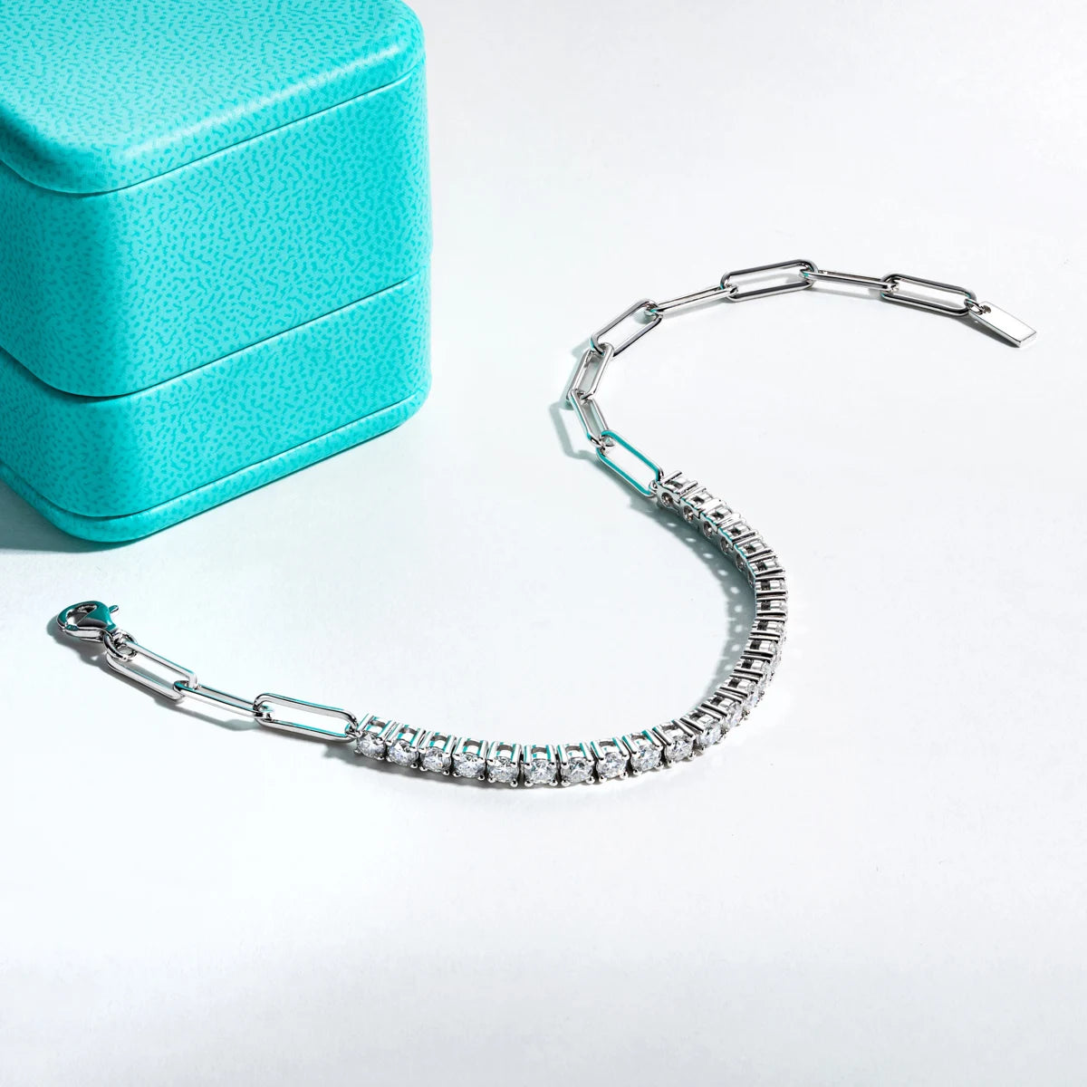 Pulseira Riviera Tennis de Moissanitas 3mm D Color em Prata 925 com Banho de Ouro 18K – Ajustável