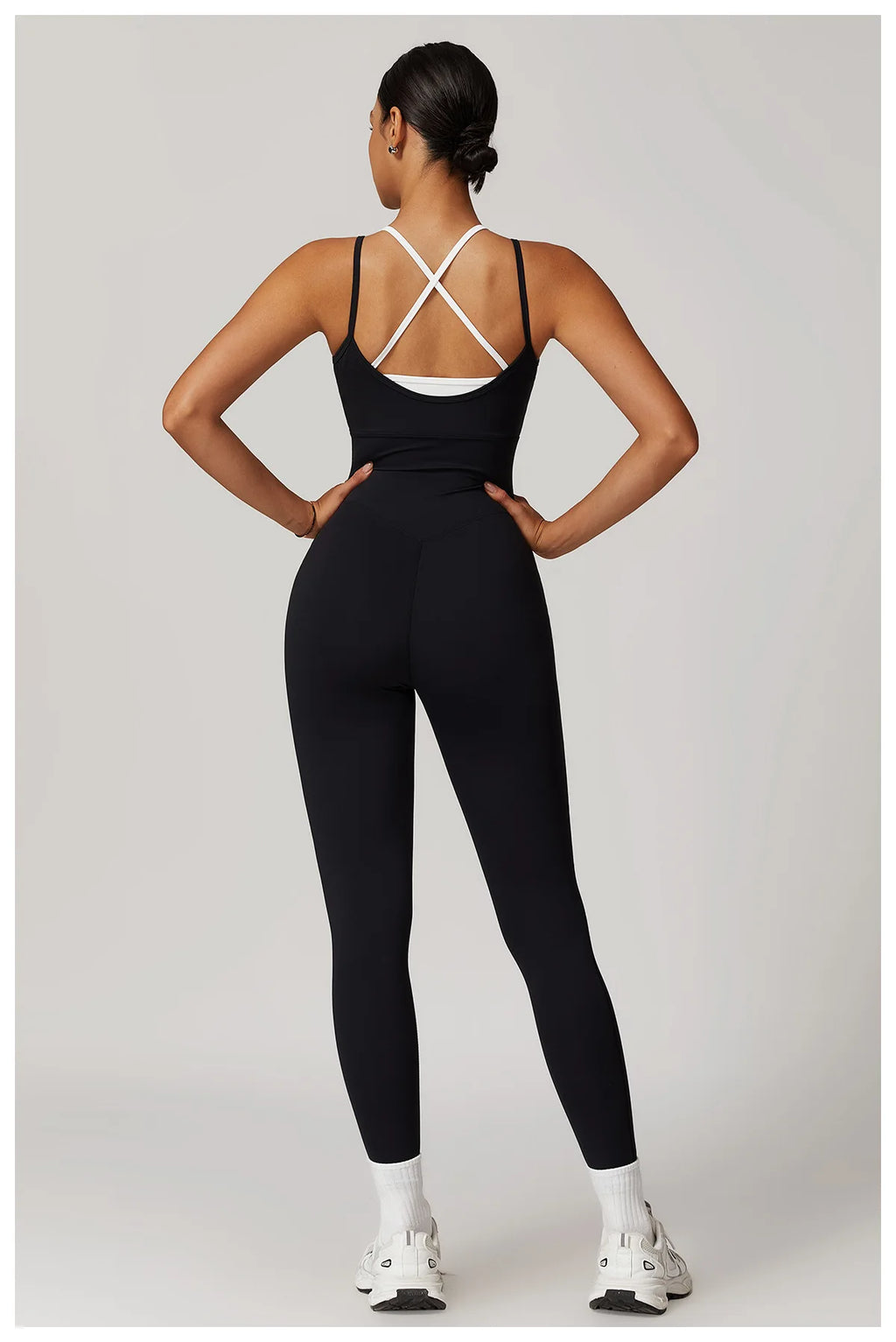 Macacão Fitness Feminino Color Block Costas Cruzadas com Bolsos | Fit Diamond