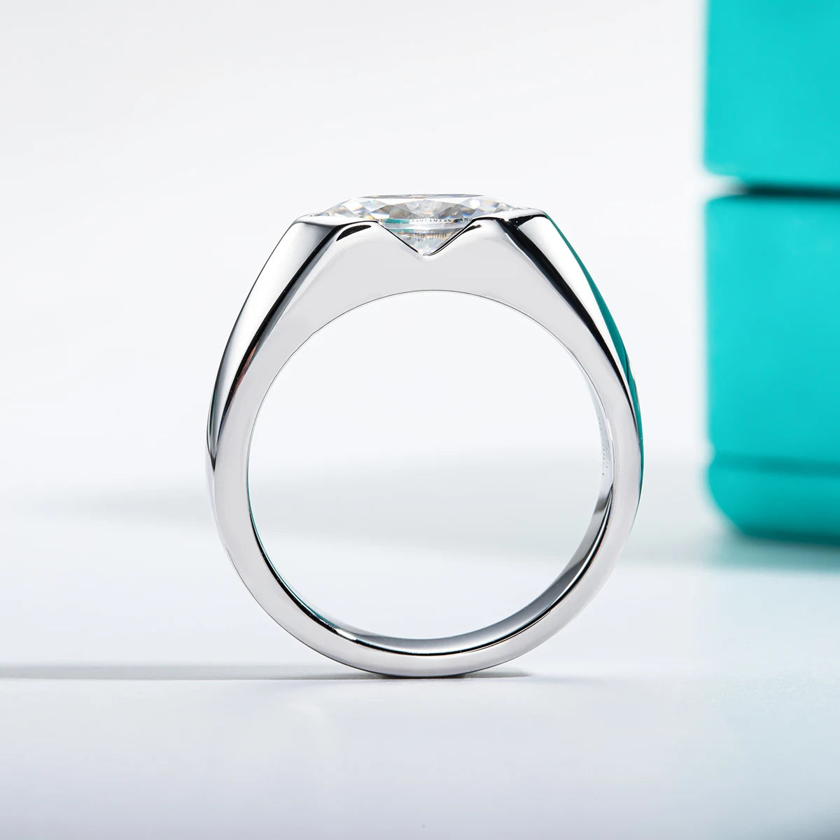 Anel Marquise com Moissanita  Navete 1ct em Prata 925 – Cor D VVS1, Unissex com Banho de Ouro 18K