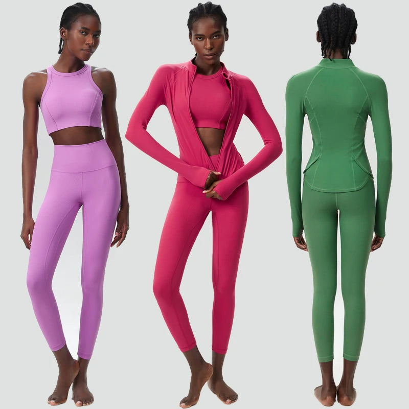 Conjunto Fitness Diamond Ribbed 3 Peças Top Cropped, Legging Anatômica e Blusa de Manga Longa