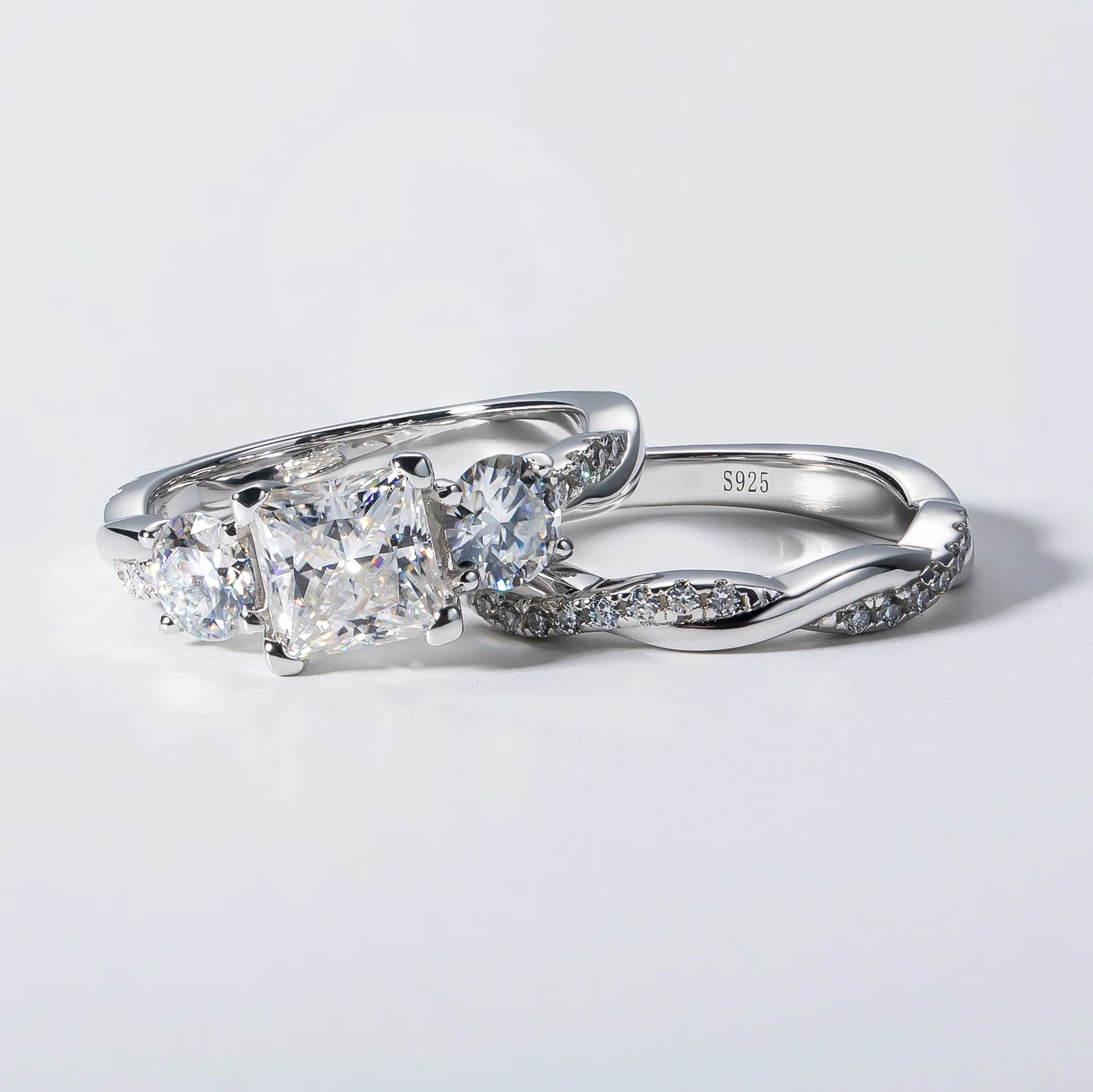 Conjunto de Noivado Moissanita Princess Cut 1.5ct em Prata 925 | Bridal Set