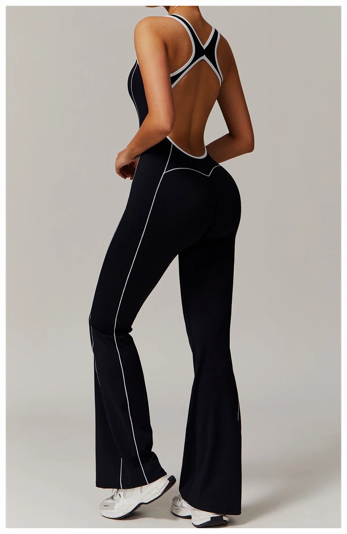 Macacão Fitness Feminino Curto com Zíper – One Piece Sem Manga | Fit Diamond