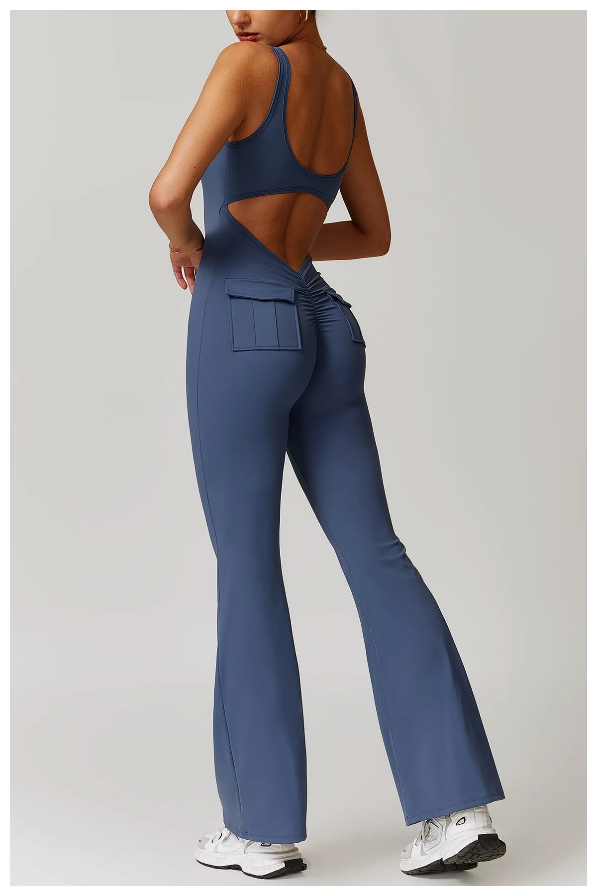Macacão Fitness Feminino Decote V nas Costas com Bolsos – One Piece | Fit Diamond
