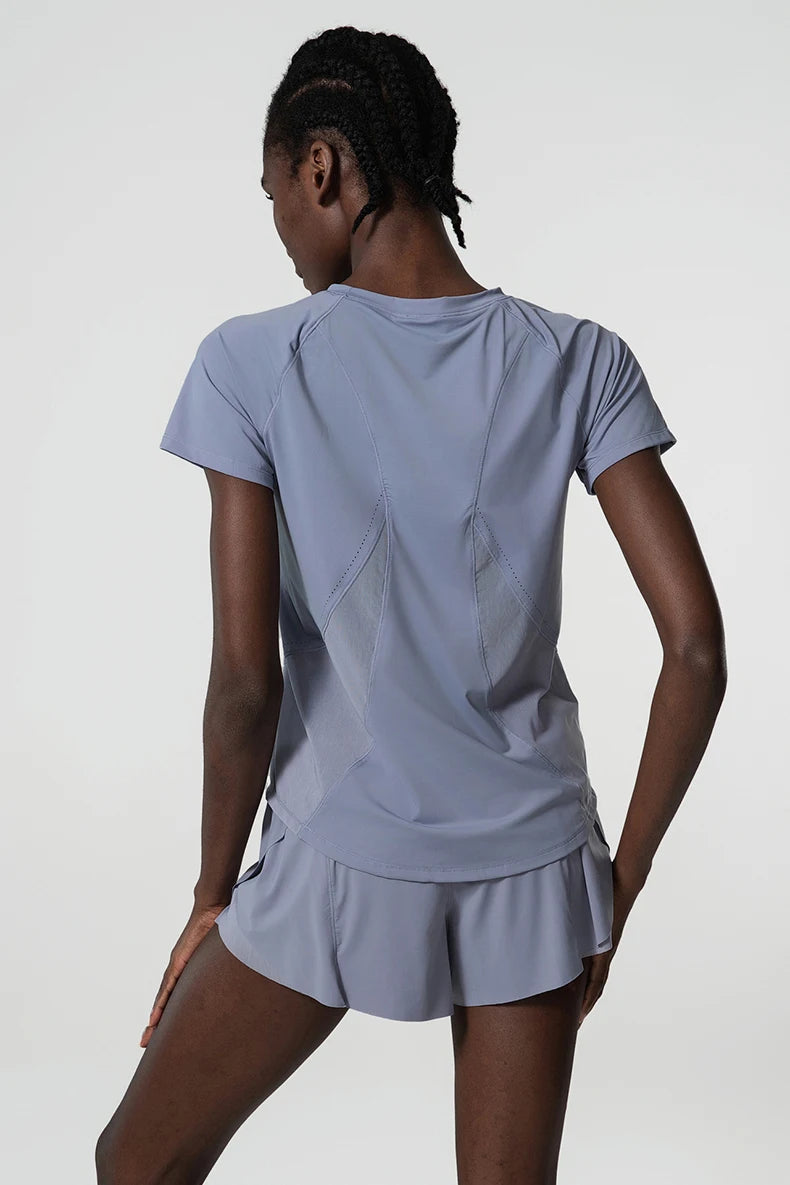 Conjunto Fitness Feminino 2 Peças Fit Diamond – Summer Loose Shorts + Blusa