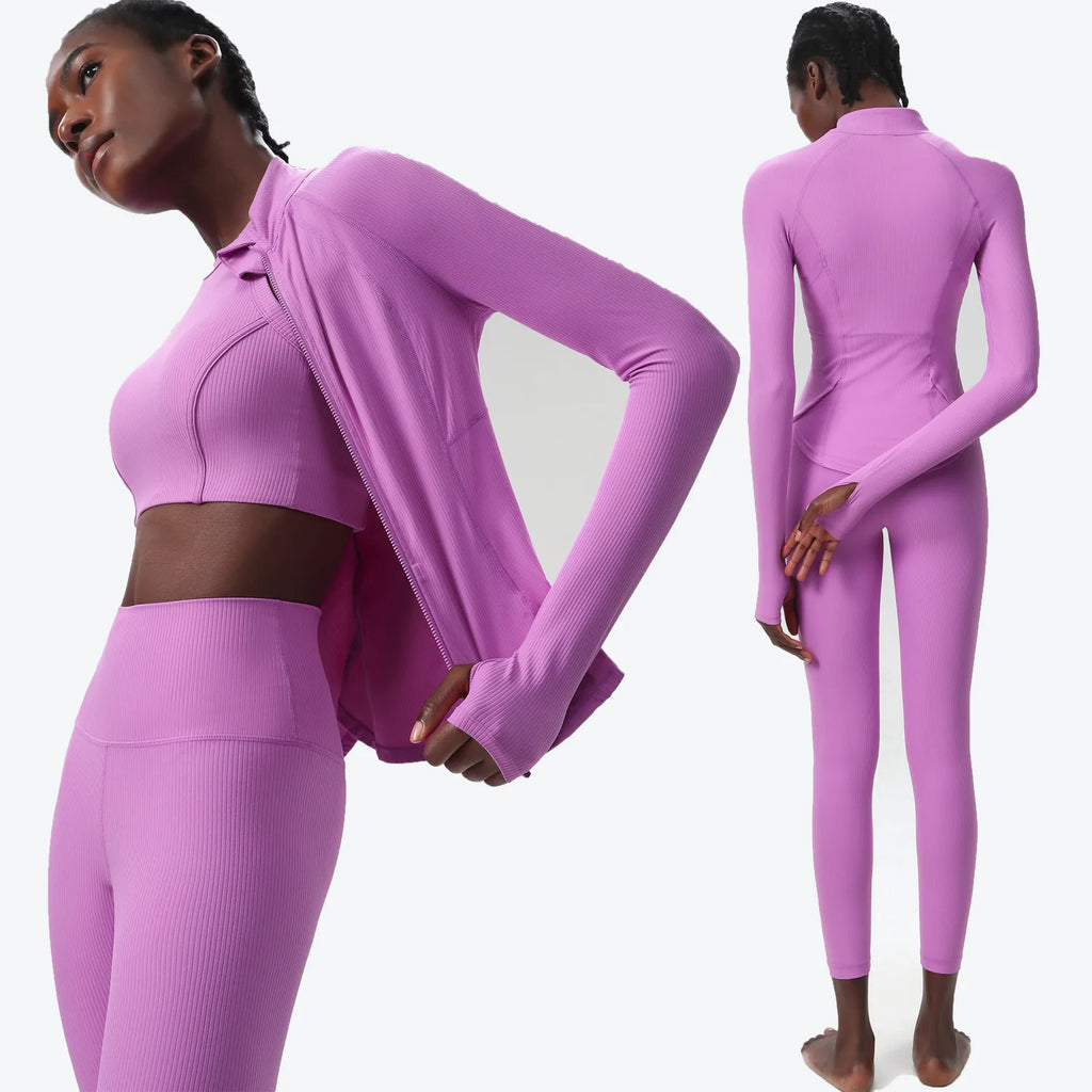 Conjunto Fitness Diamond Ribbed 3 Peças Top Cropped, Legging Anatômica e Blusa de Manga Longa