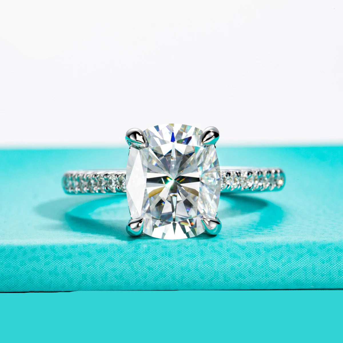 Anel de Noivado Moissanita Cushion Cut 5ct em Prata 925