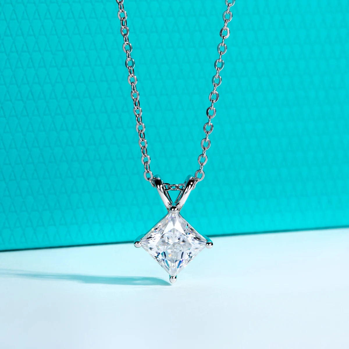 Colar Solitário Moissanita Princess Cut D Color 2ct/3ct/4ct/5ct em Prata 925