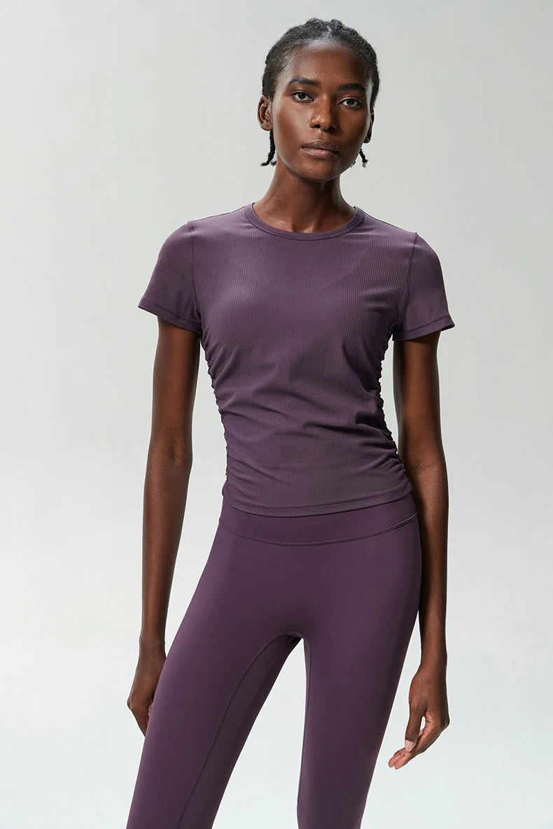 Conjunto Fitness Diamond Quick Dry 2 Peças Camiseta Cropped + Calça Legging - Leveza, Estilo e Praticidade