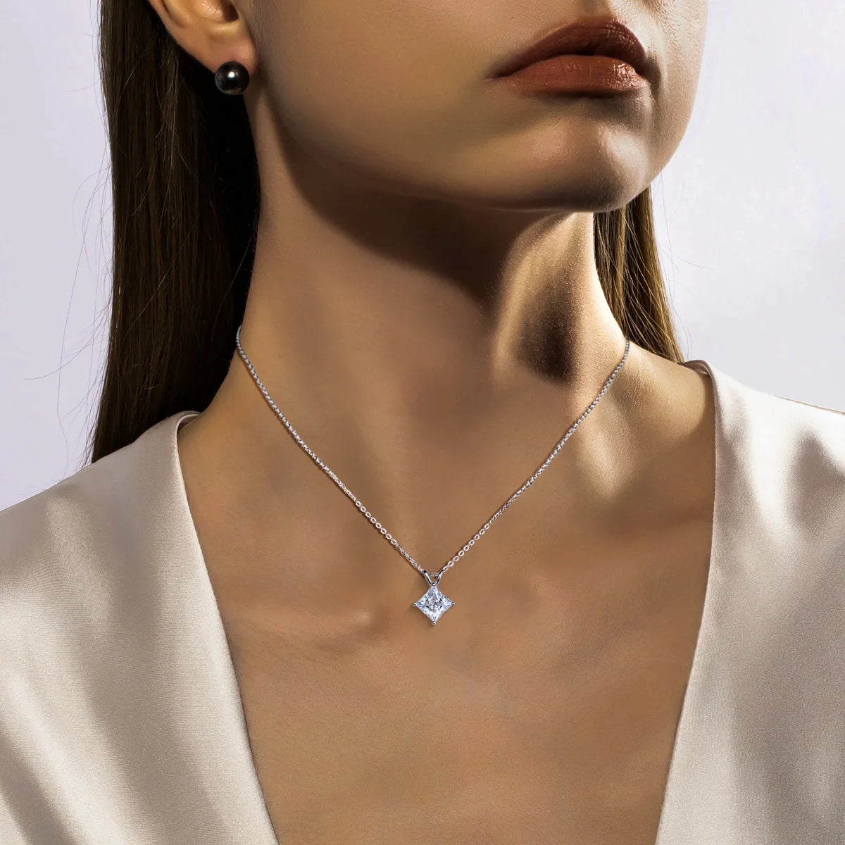 Colar Solitário Moissanita Princess Cut D Color 2ct/3ct/4ct/5ct em Prata 925