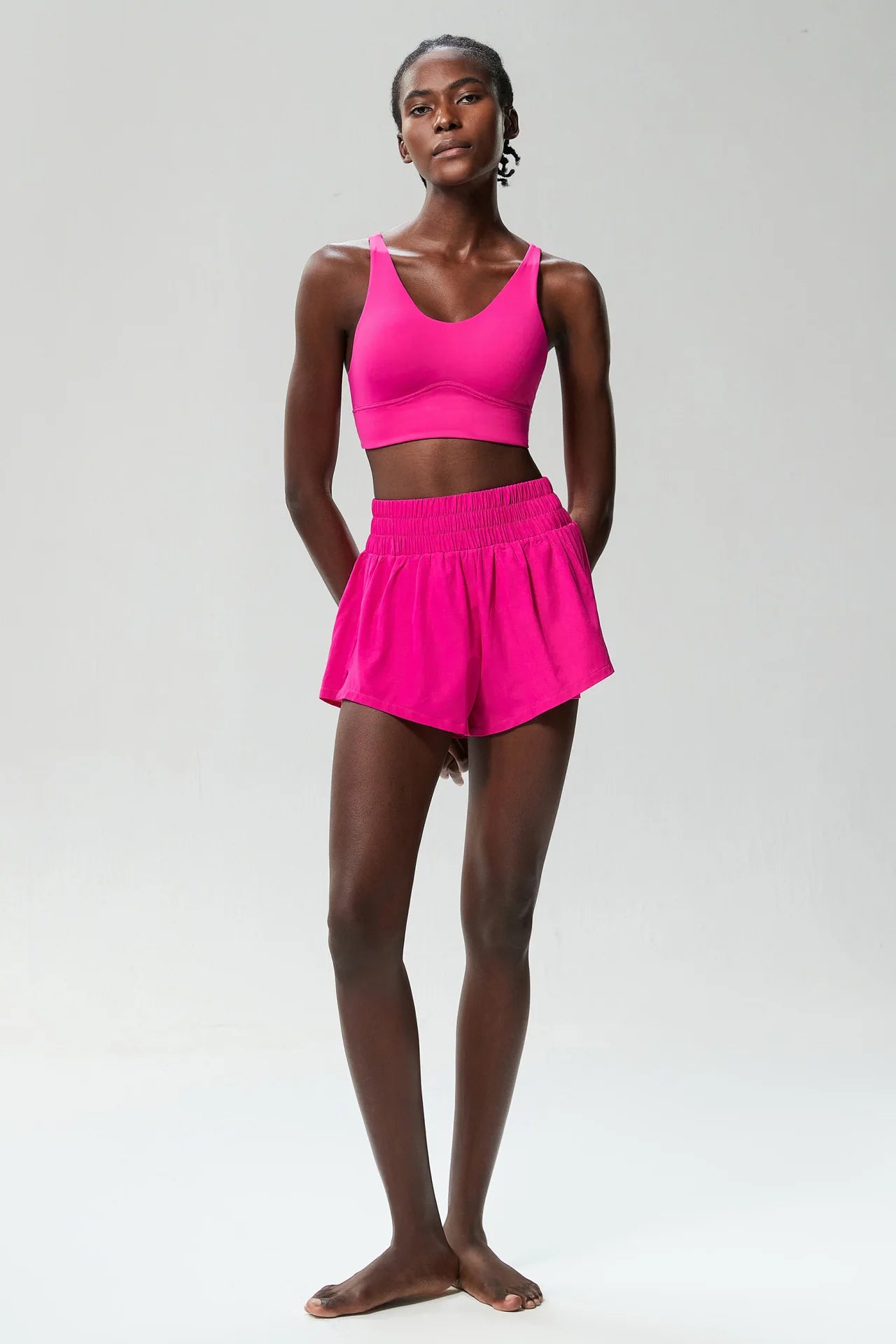 Conjunto Fitness Feminino 2 Peças Fit Diamond – Shorts + Top Summer Respirável