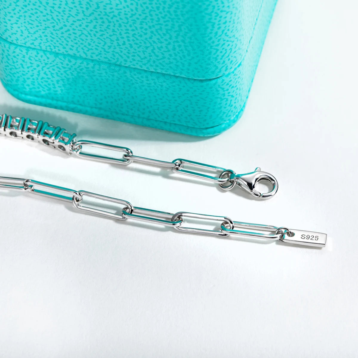 Pulseira Riviera Tennis de Moissanitas 3mm D Color em Prata 925 com Banho de Ouro 18K – Ajustável